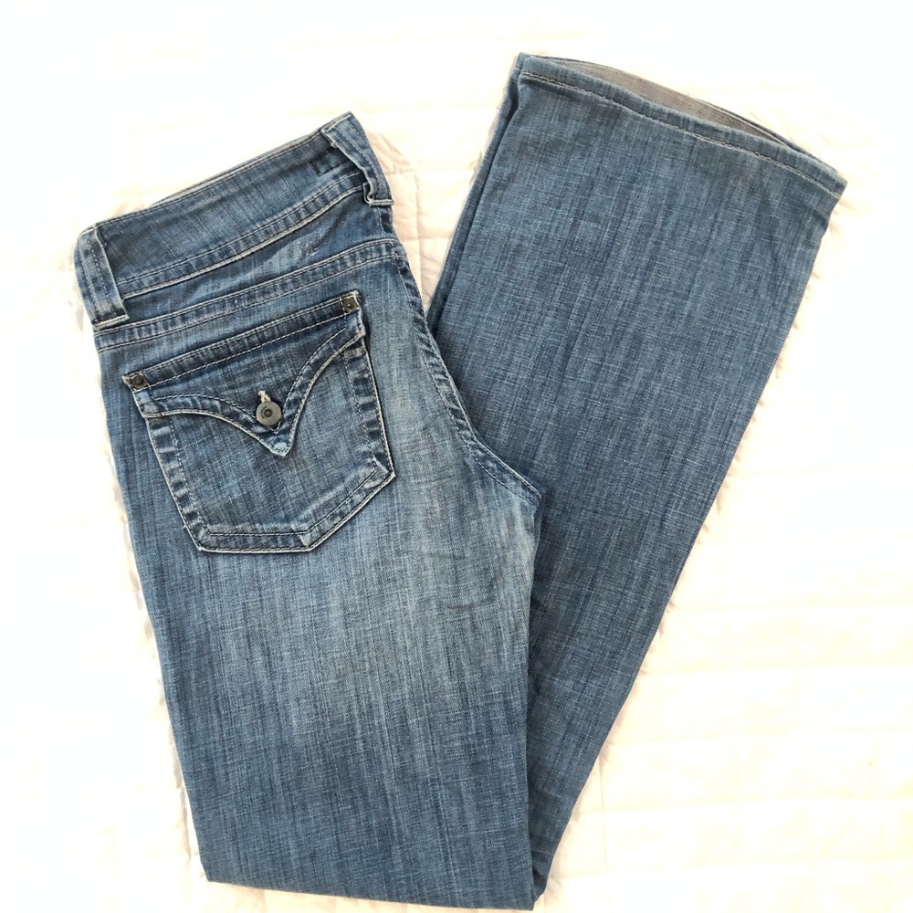 Hudson Low Rise Boot Cut Size 29 Jean